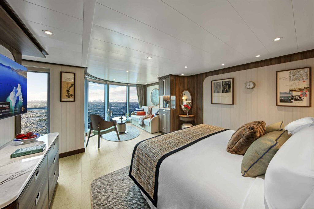 Panorama Veranda Suite aboard Seabourn Pursuit