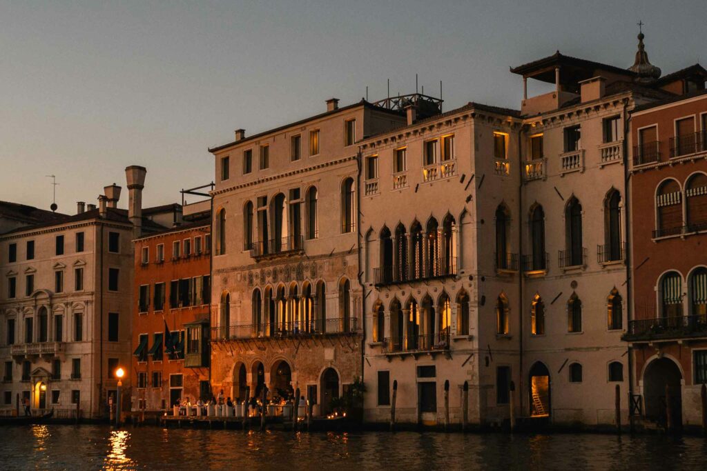The Venice Venice Hotel exterior