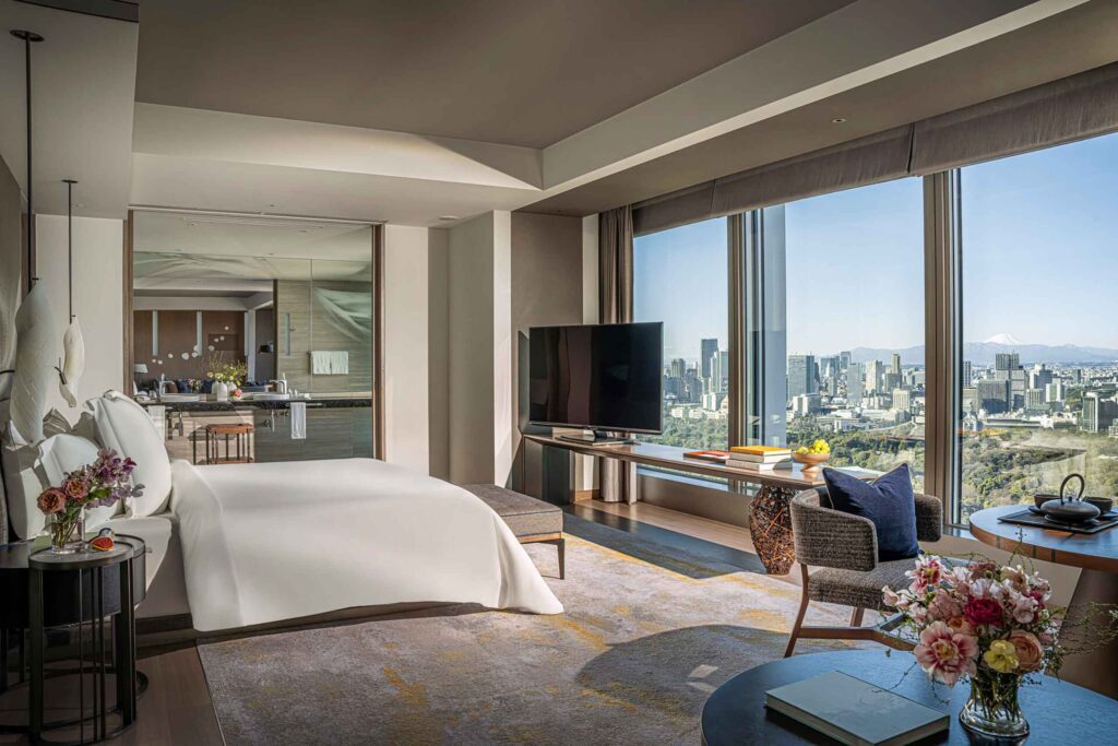 Suite at the Four Seasons Otemachi