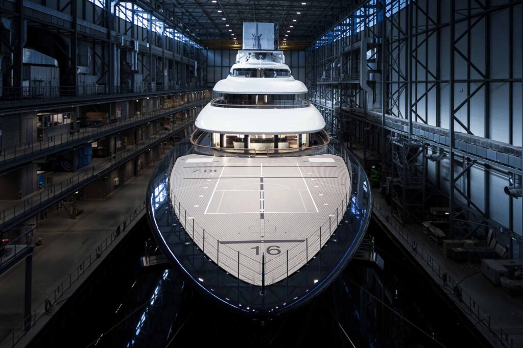 Feadship Project 821 under construction