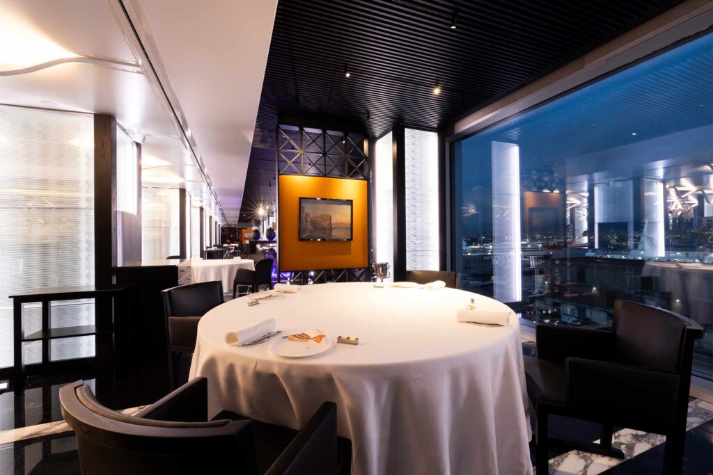 The contemporary interiors of Il Ristorante Alain Ducasse